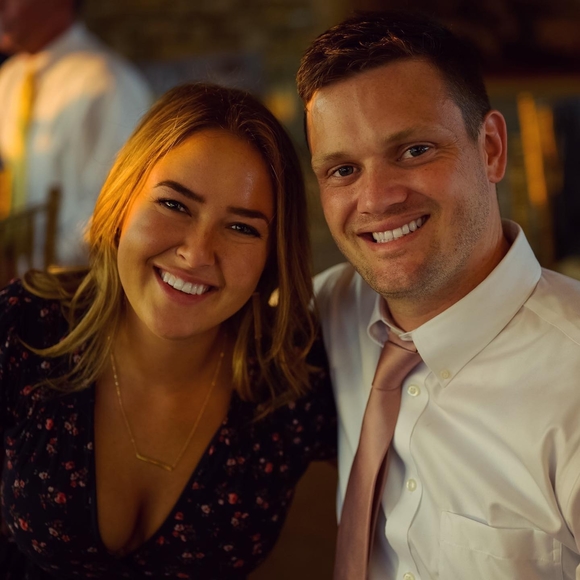 Meet your Posher, Nicole - Picture 1 of 1